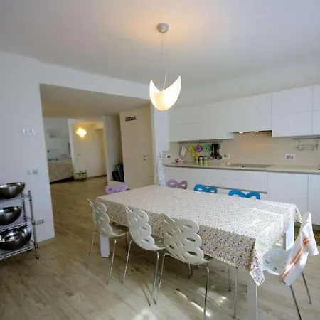 Villa Franca - Utnz San Teodoro (Sardinia)